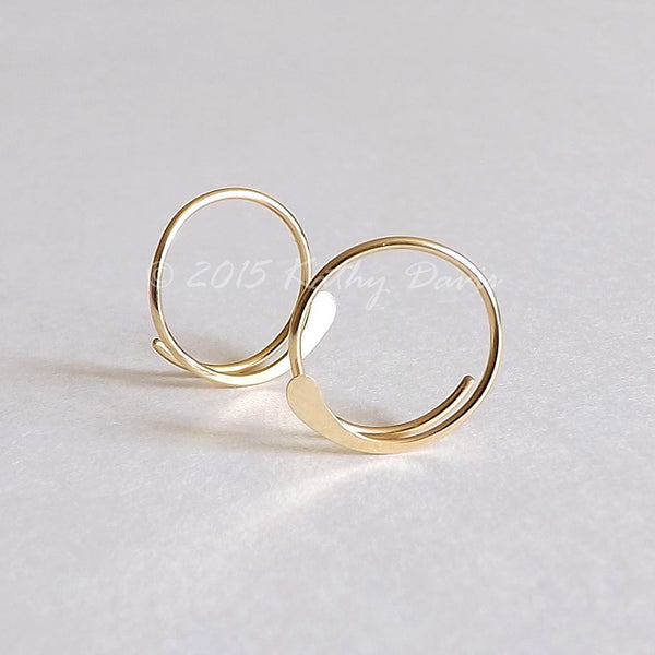 small gold earrings